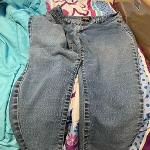 d. jeans Women's Straight-Leg Jeans in Light Blue